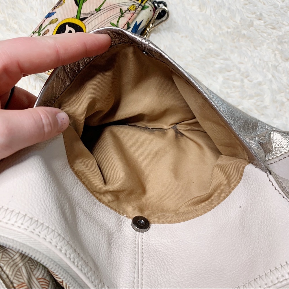 The Sak Purse & Sakroots Wallet Bundle - Picture 5 of 8